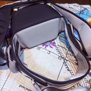 Momtory Baby Pressure Off Back